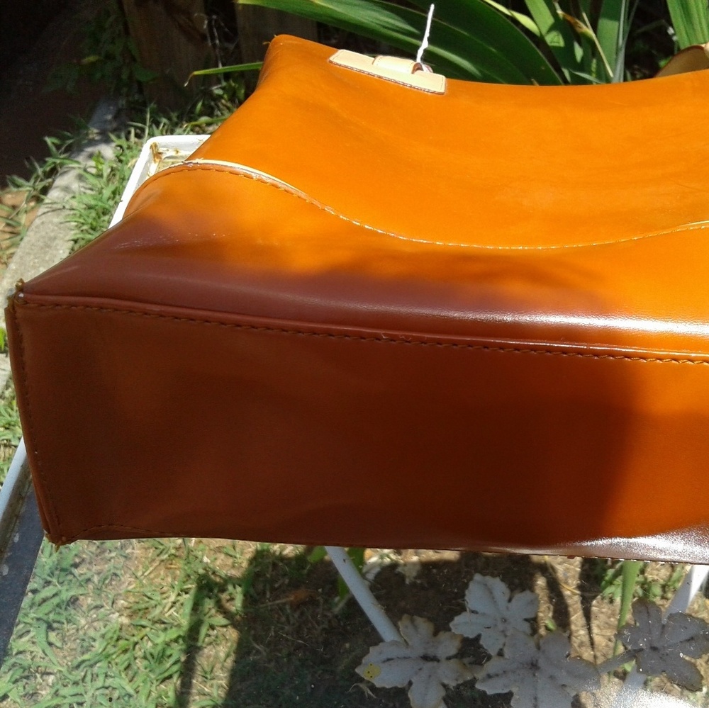 Handbag - Picture 4 of 7